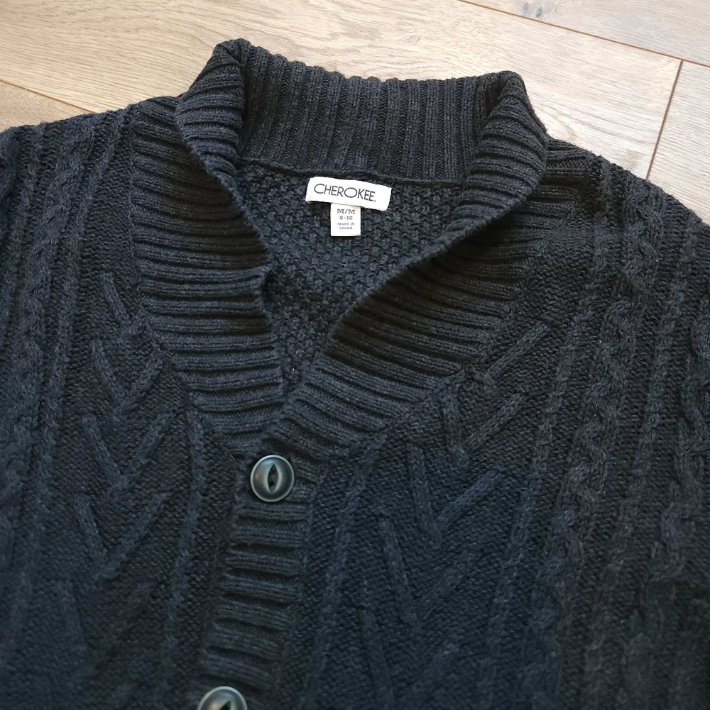 Women's medium gray sweater